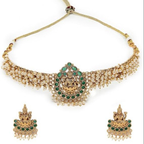 Sukkhi Sparkling Indian Temple Gold Plated Green Beads Choker Necklace Set With Studs Earring | Jewellery Set For Women (NS105622)