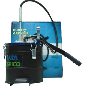 TATA AGRICO Heavy Duty 10kg Bucket Grease Pump | Comes complete with handle & 2.2m high pressure hose | For greasing of Earthmoving, Agricultural equipment