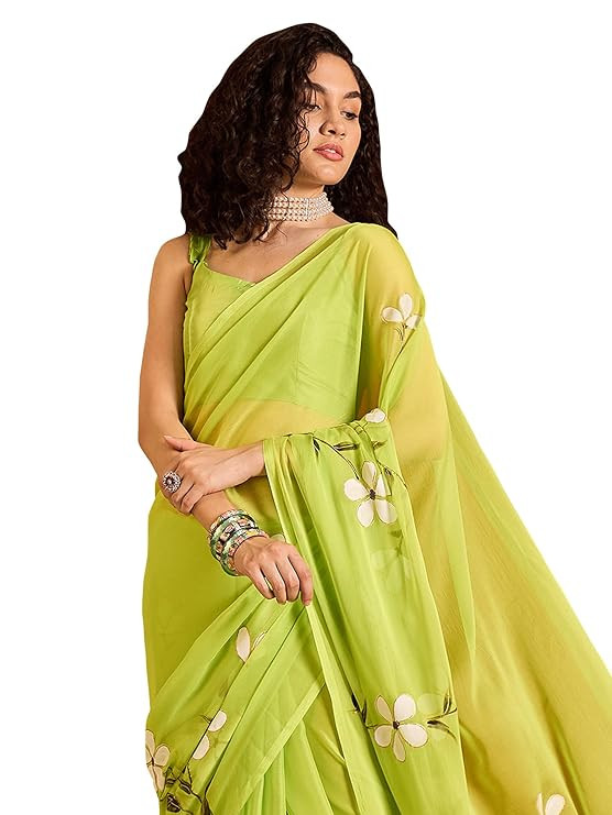 SAREE MALL Women's Chiffon Daisy Floral hand paint Tassel Pallu Lightweight Summer Saree