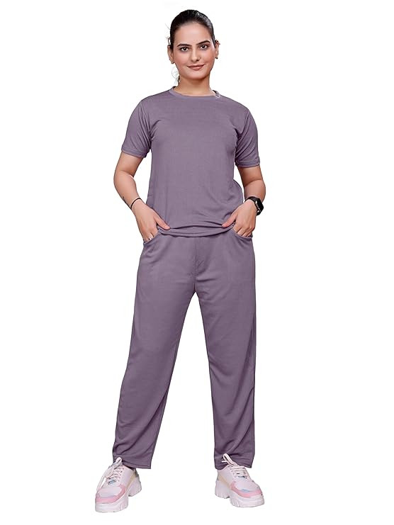 Women's Round Neck Pajamas set in Polyester And Gym Outfit with Side Pockets and Drawstring Waist