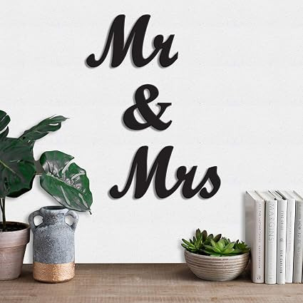 Mr and Mrs MDF Wall Plaque, Wall Sign, Mdf Cutout Painted for home decoration, Valentine Day Gift