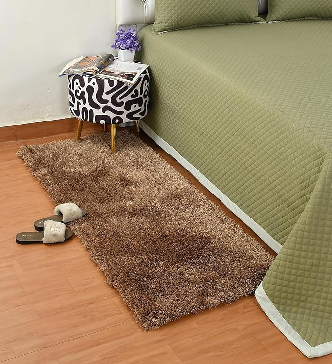 Modern Polyester Anti Slip Rectangular Shaggy Fluffy Rug and Carpet for Living Room, Bedroom & Dining Room (2 x 3 Feet, Beige)