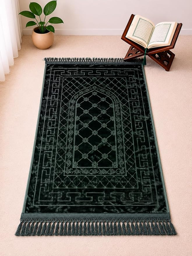 Petals Dreams Janamaz, Musallah, Prayret Mat, Soft, Thick, Anti Skid Base, Large (4X2.5 Feet) (Green-S, Rectangular)