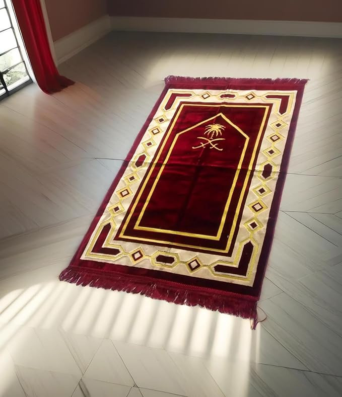 Villa Prayer Mat/Aasan/Meditation Mat - Velvet Mat for Pooja, Meditation, Namaz - Maroon 70cm X 110cm - Perfect Aasan for Puja/Prayer - Floor Mat for Sitting, Multipurpose Rug